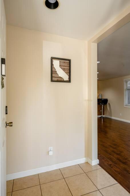 *2Bdr Victorian Home Away From Home - *Central Loc Sacramento Extérieur photo