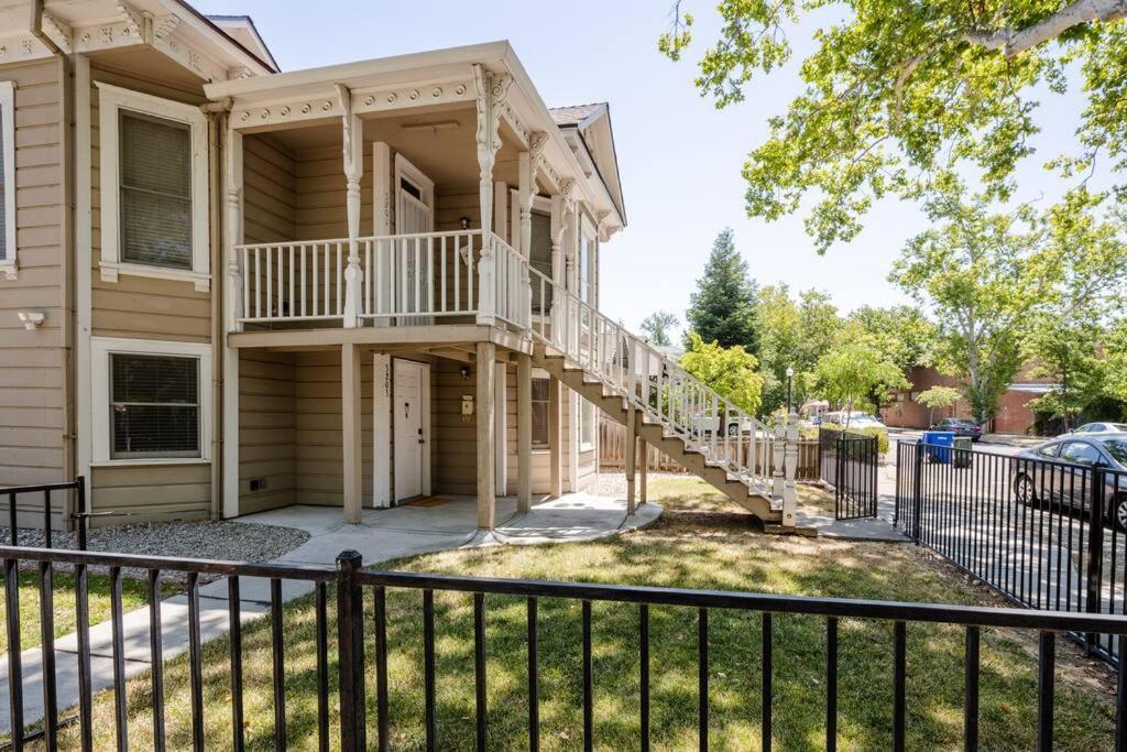 *2Bdr Victorian Home Away From Home - *Central Loc Sacramento Extérieur photo