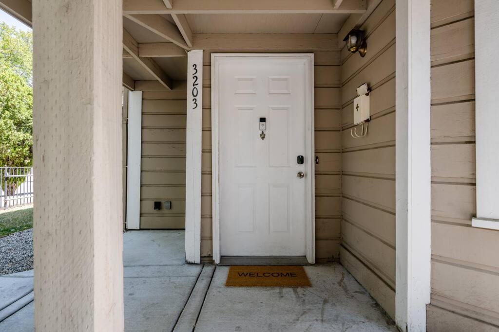 *2Bdr Victorian Home Away From Home - *Central Loc Sacramento Extérieur photo